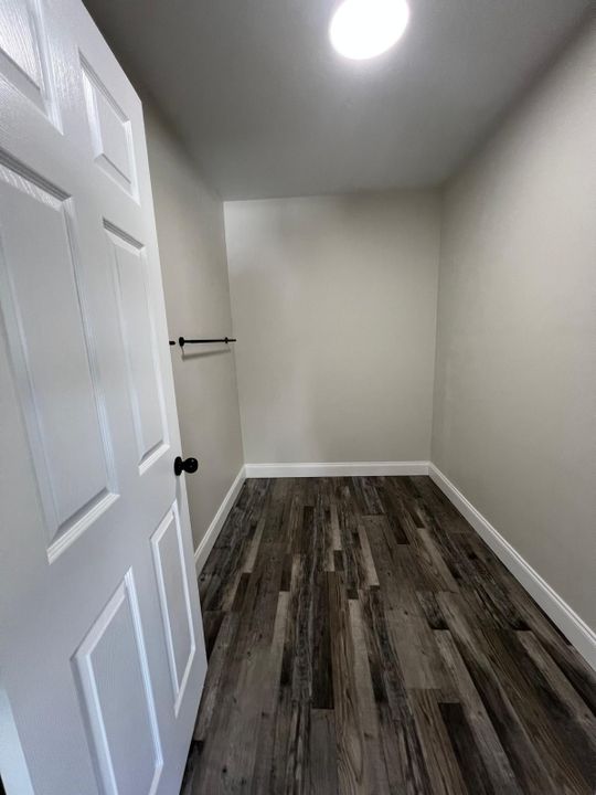 For Sale: $529,900 (3 beds, 2 baths, 1135 Square Feet)