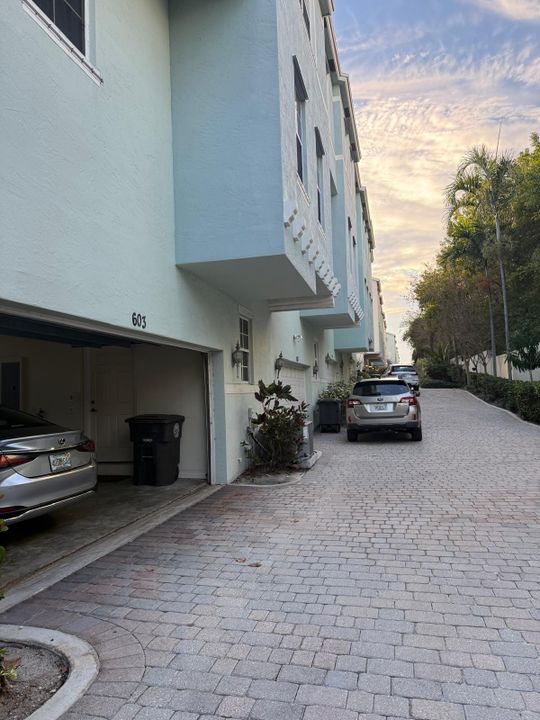 En Renta: $3,200 (2 camas, 2 baños, 1554 Pies cuadrados)