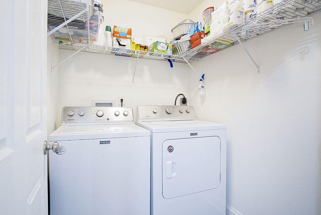 待售: $415,000 (3 贝兹, 2 浴室, 1450 平方英尺)