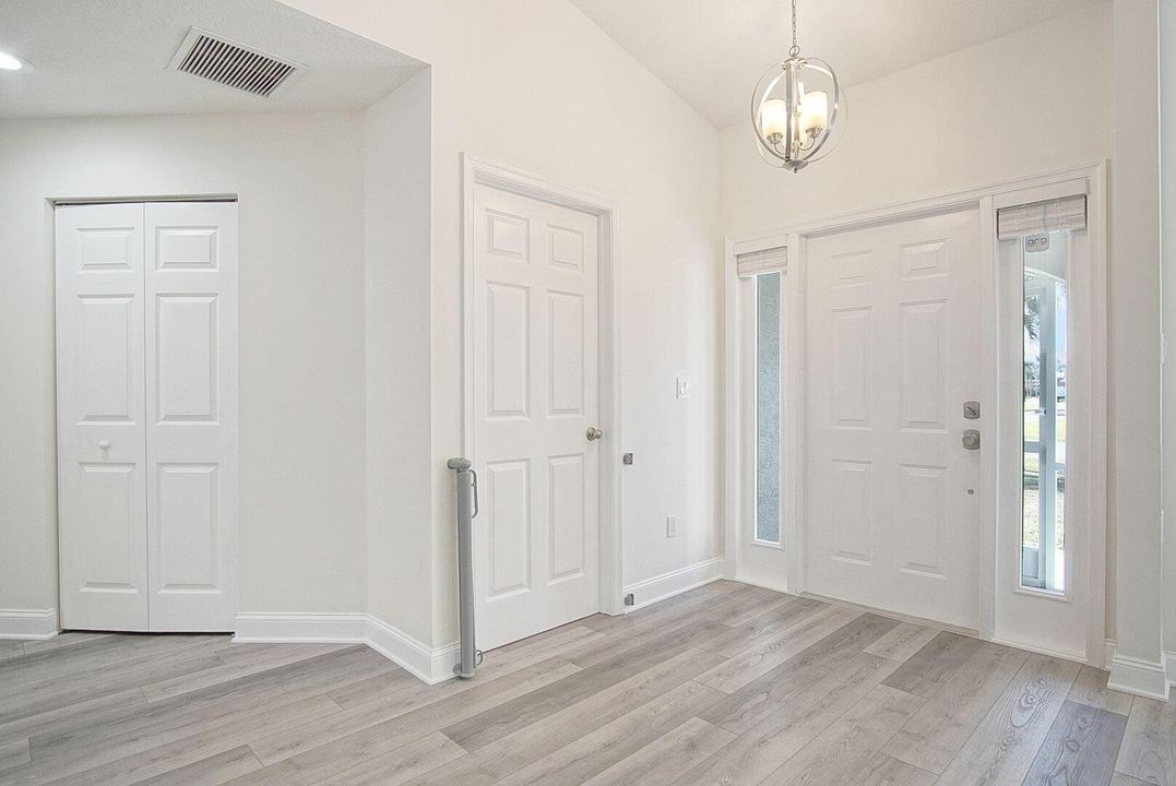 待售: $415,000 (3 贝兹, 2 浴室, 1450 平方英尺)