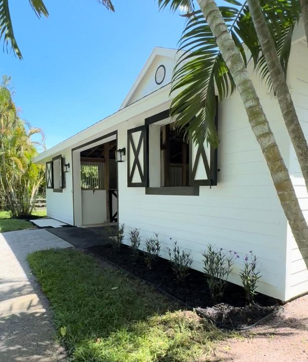 For Rent: $15,000 (6 beds, 4 baths, 3928 Square Feet)