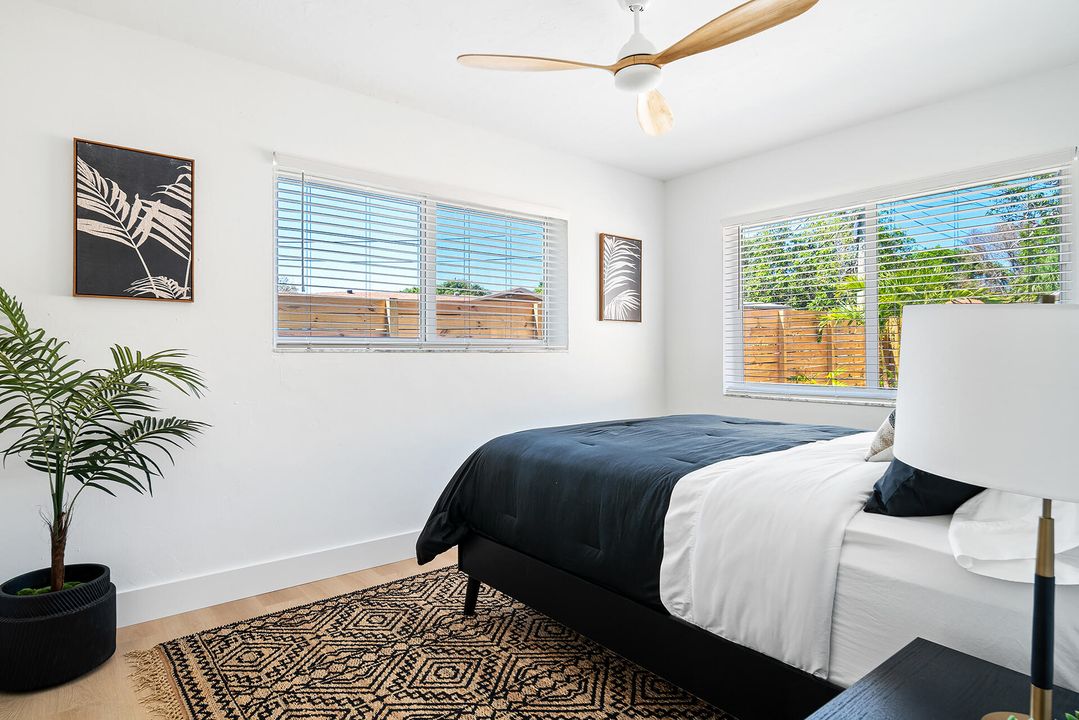 На продажу: $600,000 (3 спален, 2 ванн, 1351 Квадратных фут)