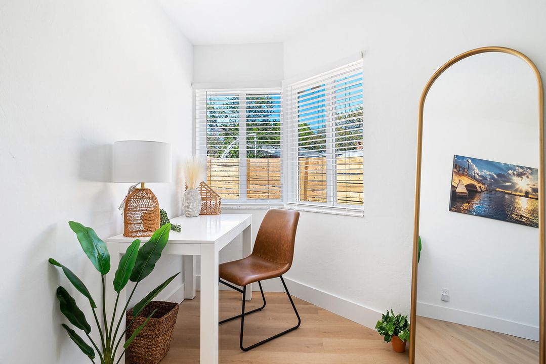 На продажу: $600,000 (3 спален, 2 ванн, 1351 Квадратных фут)