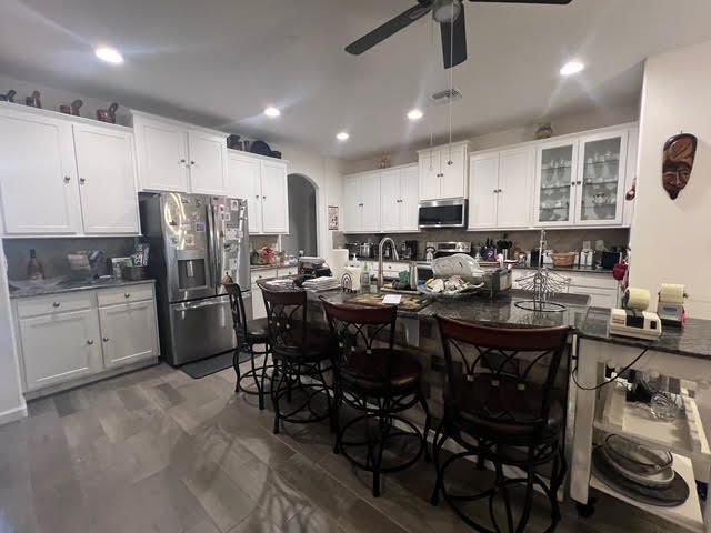 待售: $750,000 (4 贝兹, 3 浴室, 2980 平方英尺)