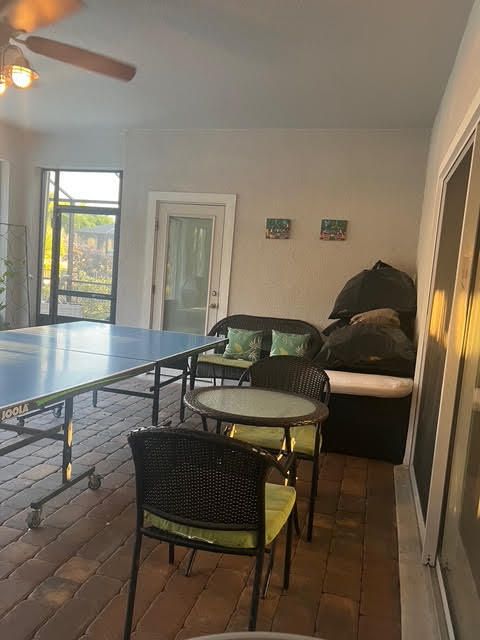 待售: $750,000 (4 贝兹, 3 浴室, 2980 平方英尺)