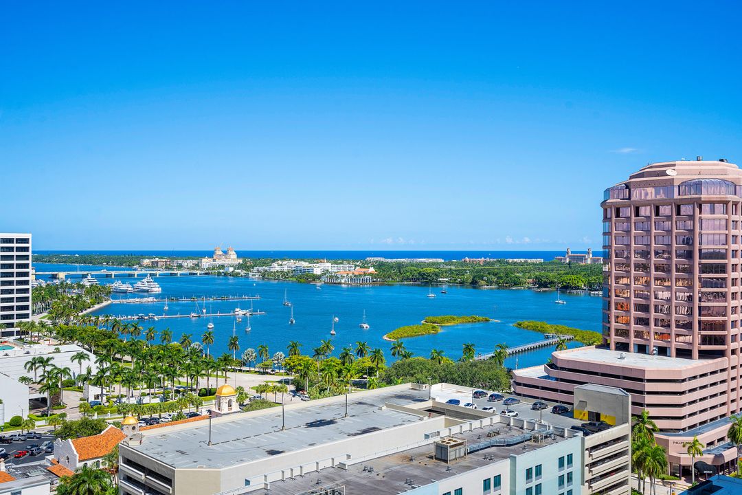 For Sale: $1,750,000 (2 beds, 2 baths, 1509 Square Feet)