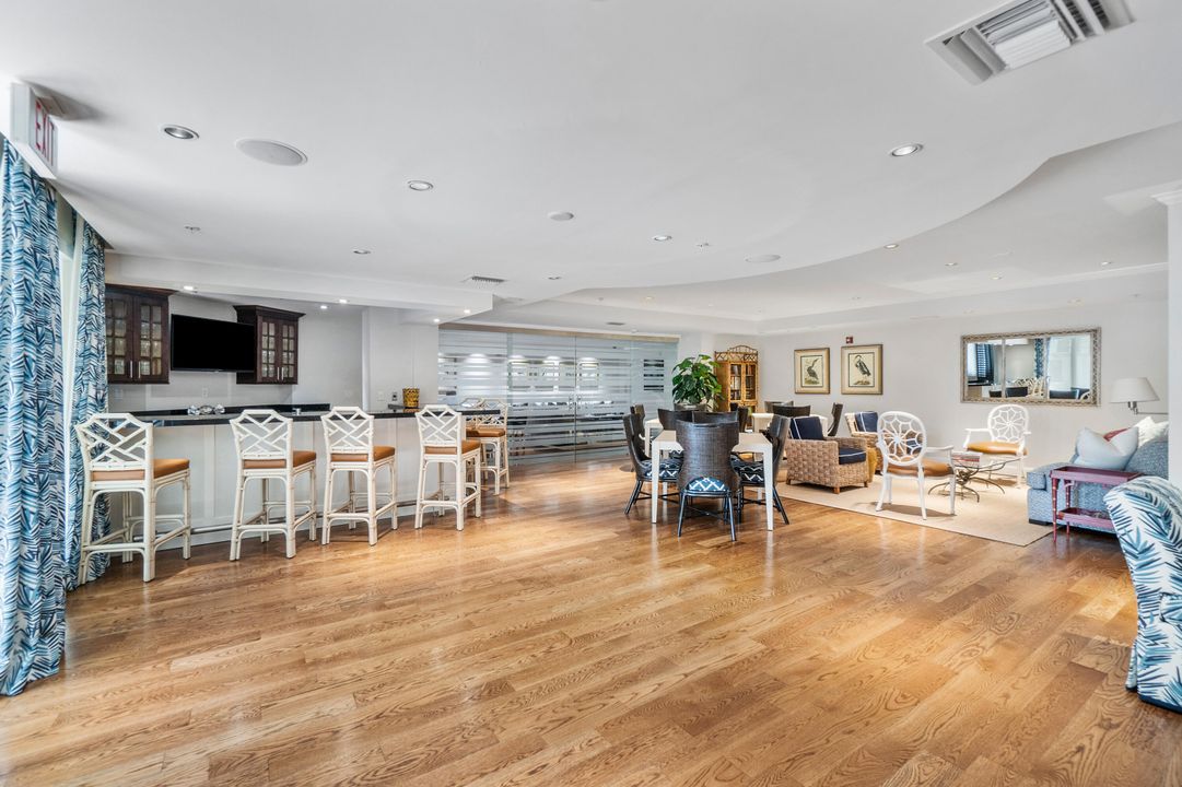 For Sale: $1,750,000 (2 beds, 2 baths, 1509 Square Feet)