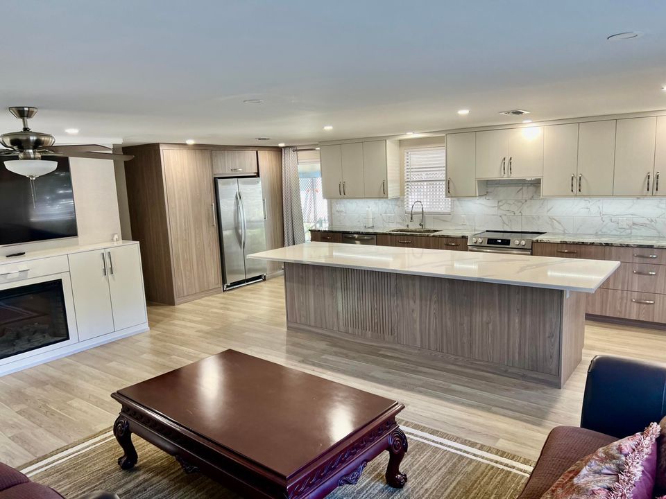 En Venta: $170,000 (2 camas, 2 baños, 1476 Pies cuadrados)