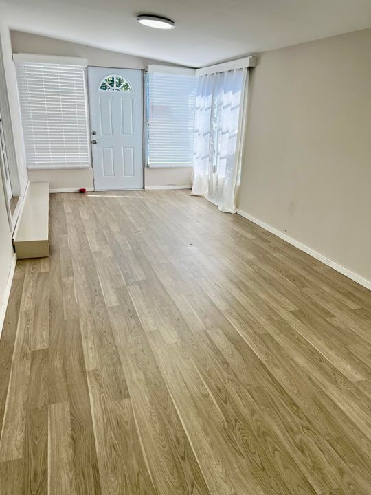 En Venta: $170,000 (2 camas, 2 baños, 1476 Pies cuadrados)