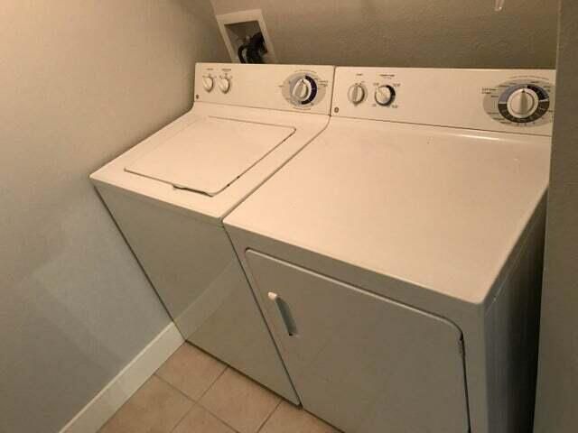 For Rent: $1,950 (1 beds, 1 baths, 819 Square Feet)