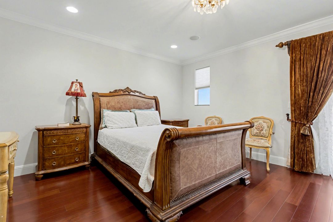 В аренду: $25,000 (5 спален, 6 ванн, 4783 Квадратных фут)