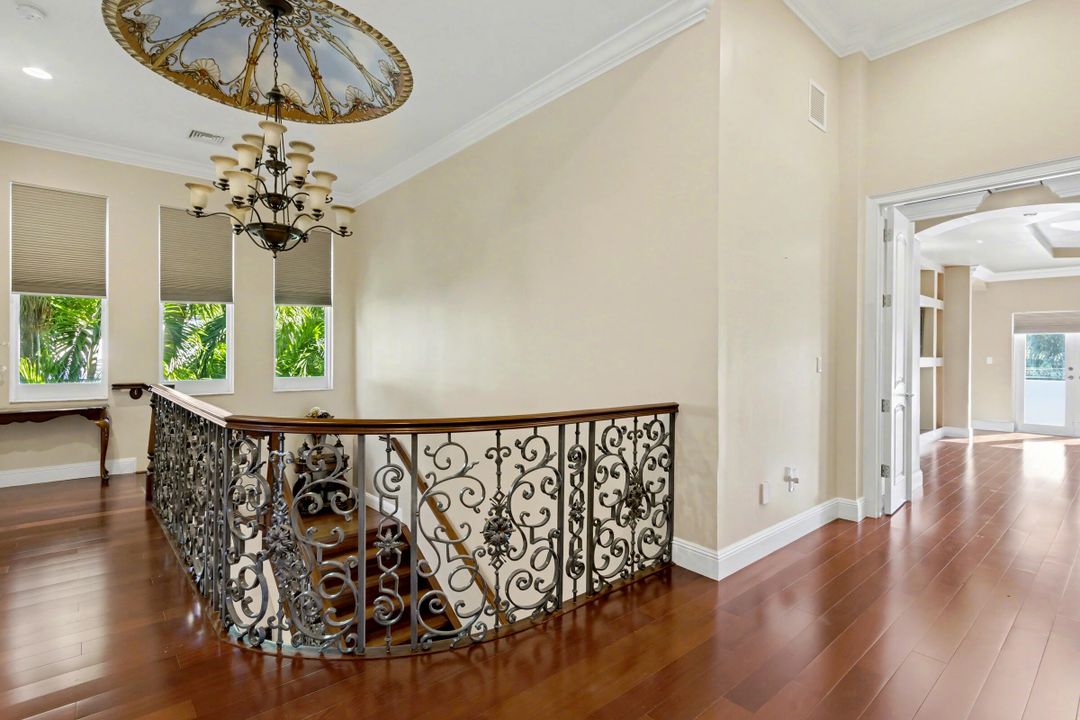 В аренду: $25,000 (5 спален, 6 ванн, 4783 Квадратных фут)