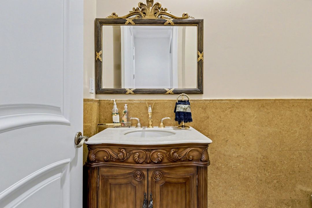 В аренду: $25,000 (5 спален, 6 ванн, 4783 Квадратных фут)