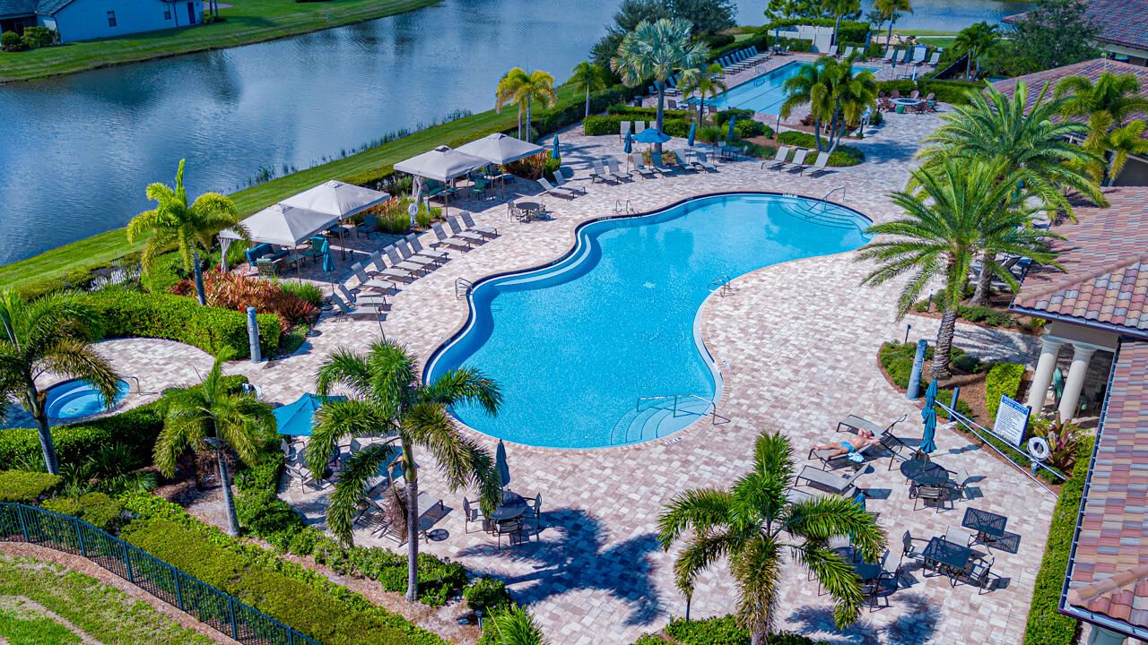 出租: $3,400 (4 贝兹, 2 浴室, 1849 平方英尺)