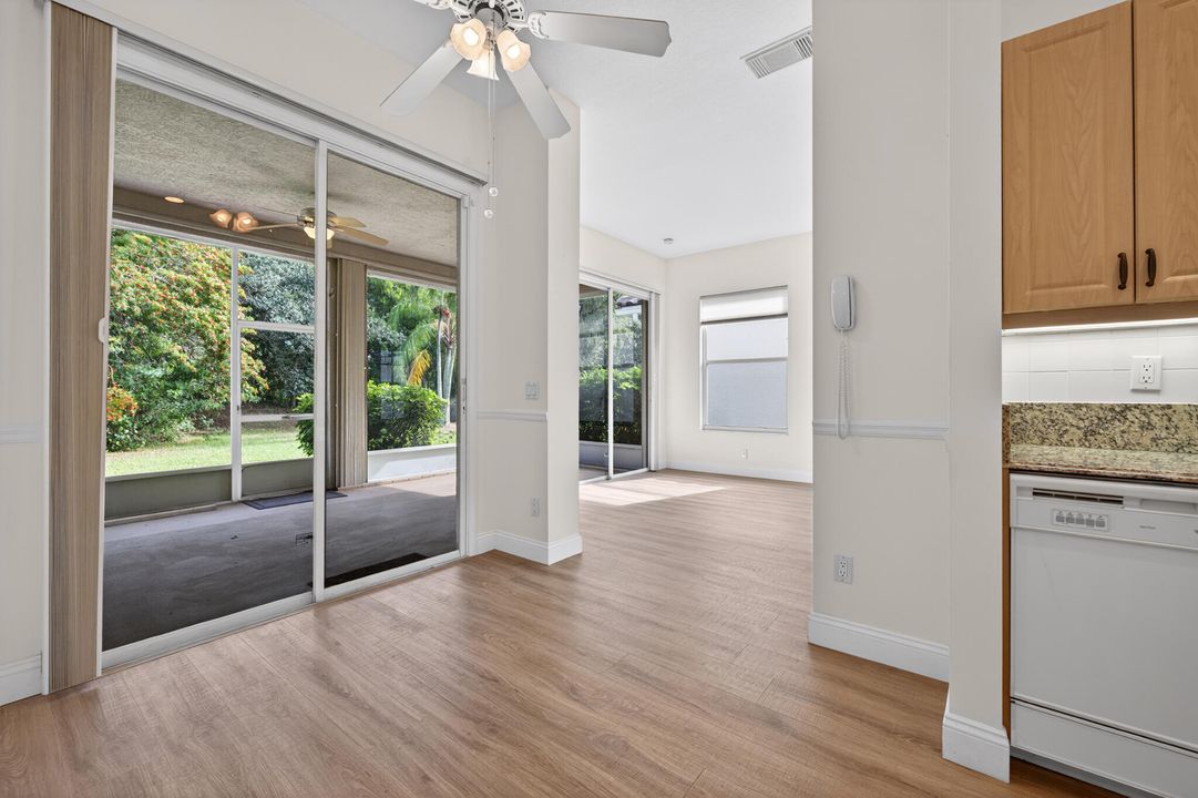 For Sale: $345,000 (2 beds, 2 baths, 1311 Square Feet)