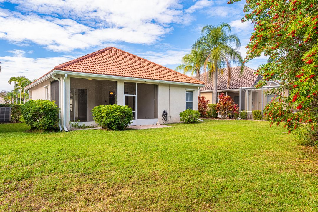 For Sale: $345,000 (2 beds, 2 baths, 1311 Square Feet)