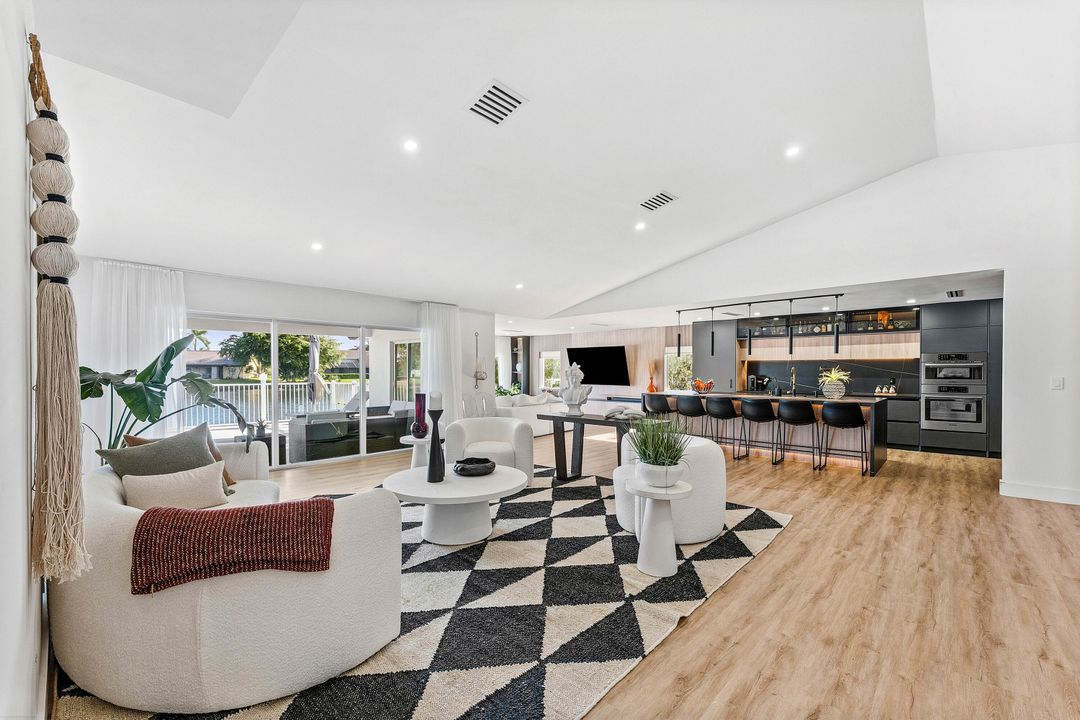 На продажу: $1,250,000 (3 спален, 3 ванн, 2394 Квадратных фут)