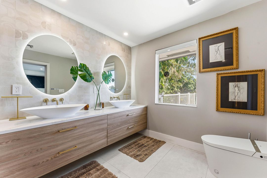 На продажу: $1,250,000 (3 спален, 3 ванн, 2394 Квадратных фут)