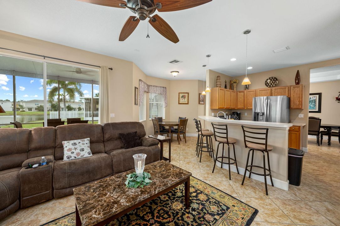 For Sale: $425,000 (3 beds, 2 baths, 2643 Square Feet)