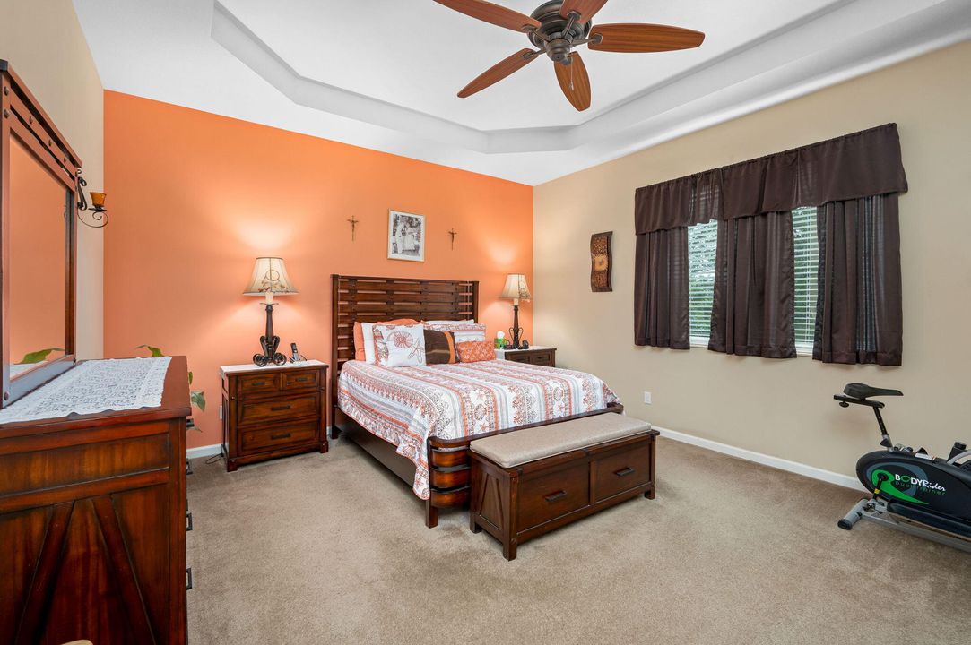 For Sale: $425,000 (3 beds, 2 baths, 2643 Square Feet)