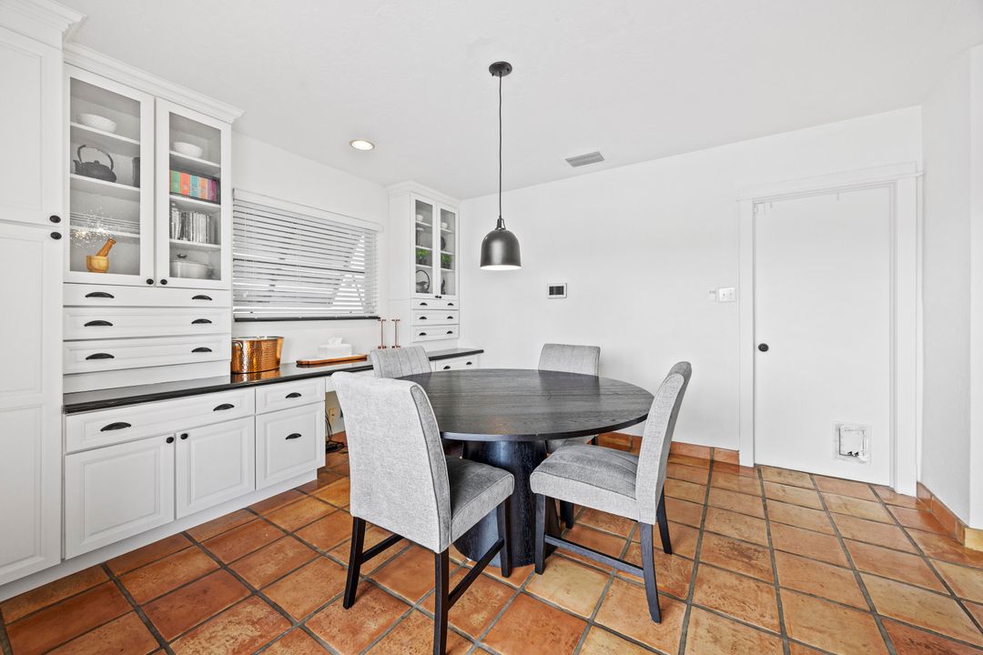 En Venta: $1,599,999 (3 camas, 2 baños, 1503 Pies cuadrados)