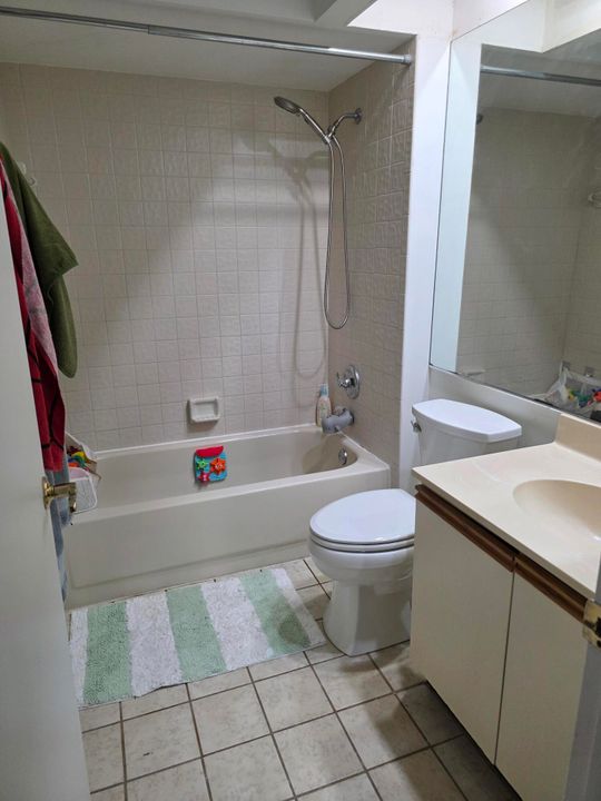 En Venta: $439,000 (3 camas, 2 baños, 1526 Pies cuadrados)