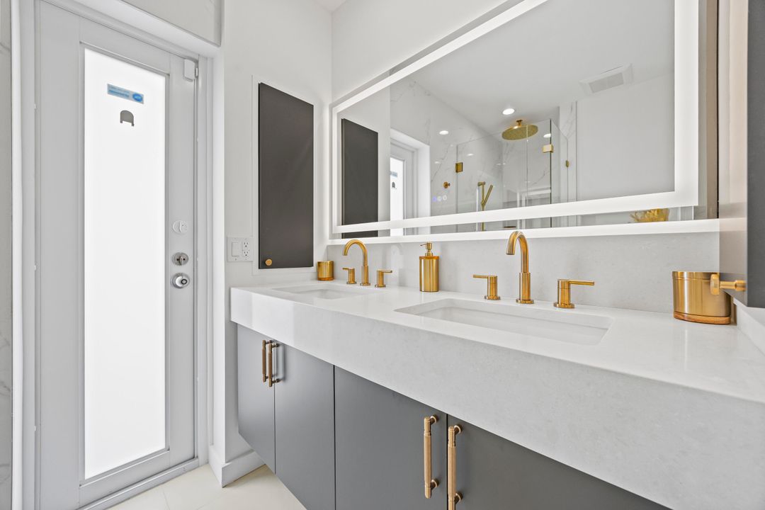 En Venta: $1,599,999 (3 camas, 2 baños, 1503 Pies cuadrados)