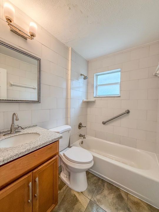 For Rent: $1,675 (2 beds, 1 baths, 750 Square Feet)