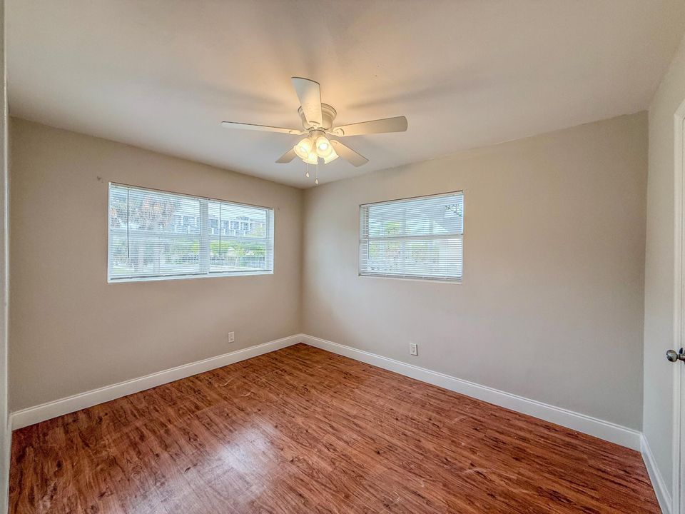 For Rent: $1,675 (2 beds, 1 baths, 750 Square Feet)