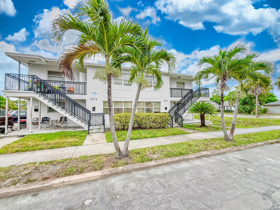 For Rent: $1,675 (2 beds, 1 baths, 750 Square Feet)