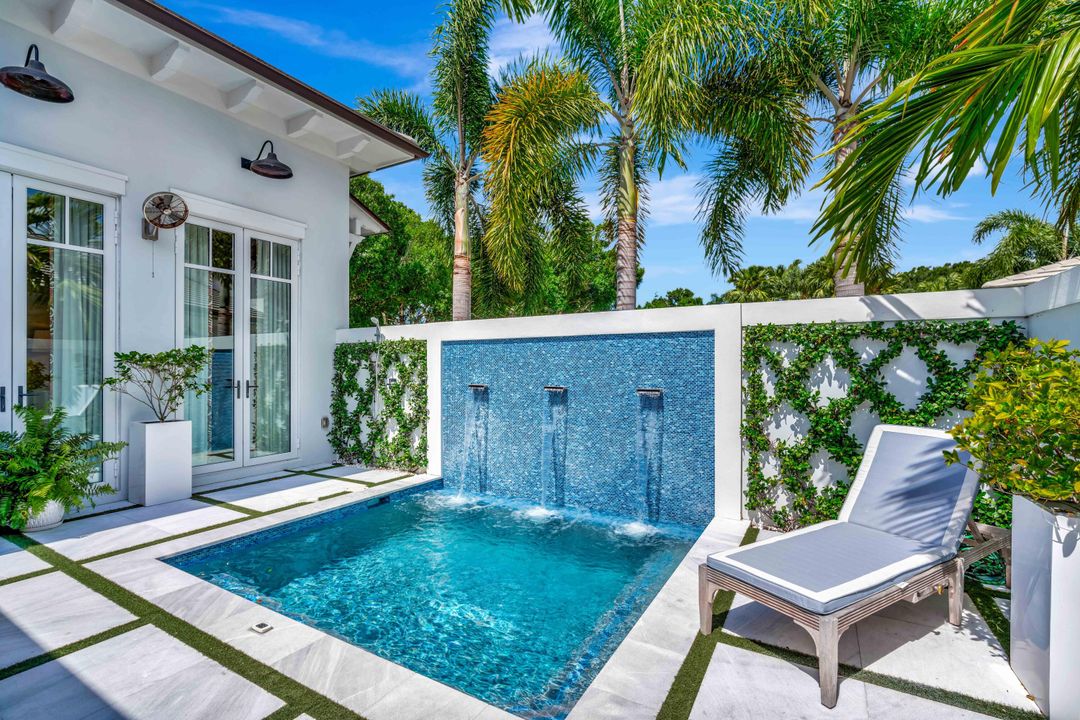 待售: $2,895,000 (3 贝兹, 3 浴室, 2711 平方英尺)