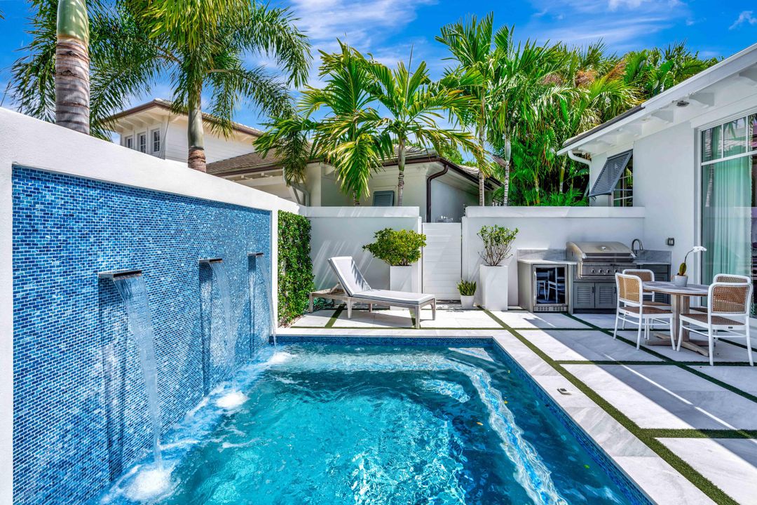 待售: $2,895,000 (3 贝兹, 3 浴室, 2711 平方英尺)