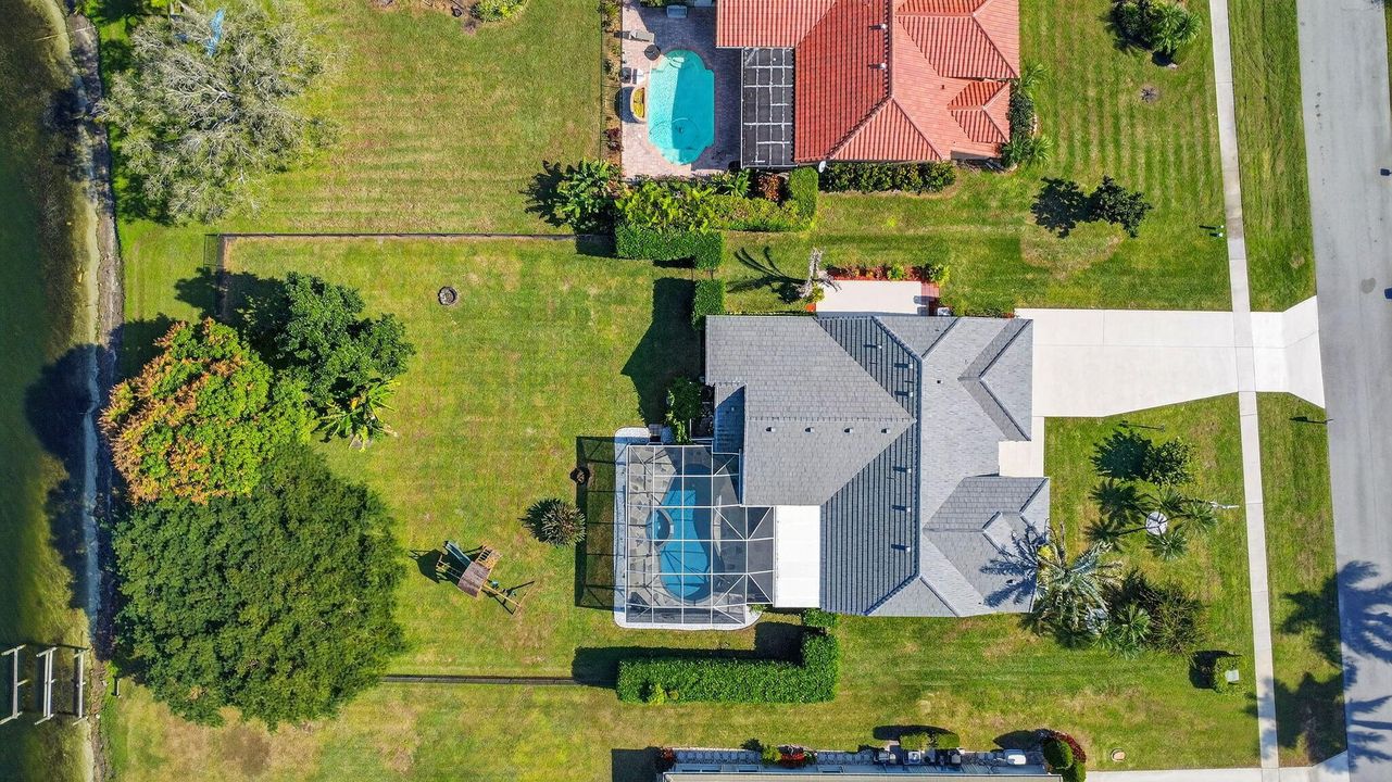 待售: $1,099,999 (4 贝兹, 3 浴室, 2525 平方英尺)