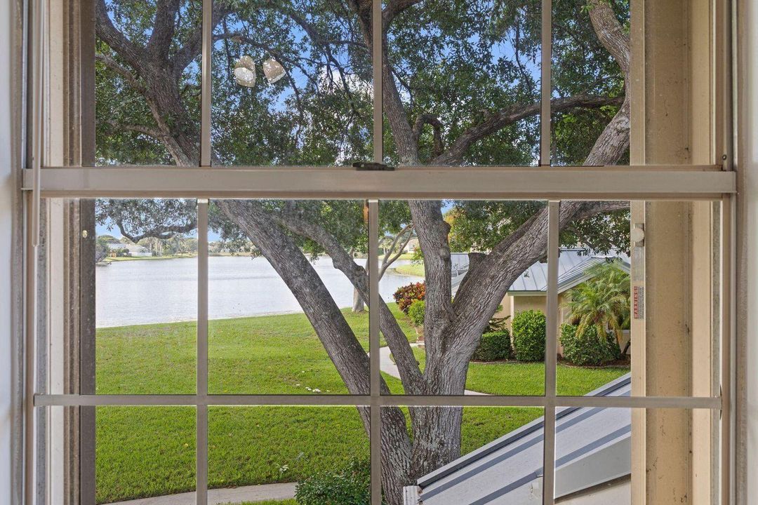 待售: $379,999 (3 贝兹, 2 浴室, 1282 平方英尺)