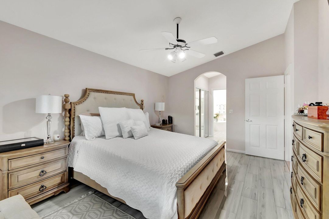 На продажу: $495,000 (3 спален, 2 ванн, 1738 Квадратных фут)