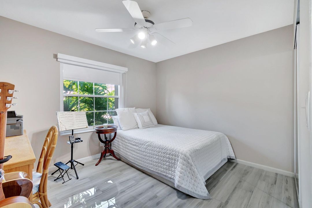 На продажу: $495,000 (3 спален, 2 ванн, 1738 Квадратных фут)