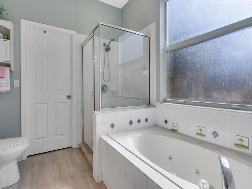 For Sale: $314,900 (3 beds, 2 baths, 1635 Square Feet)