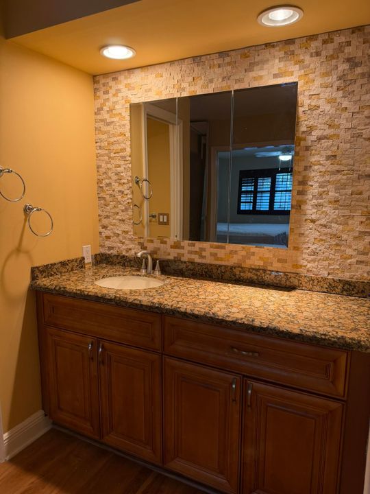 В аренду: $2,800 (2 спален, 2 ванн, 1419 Квадратных фут)