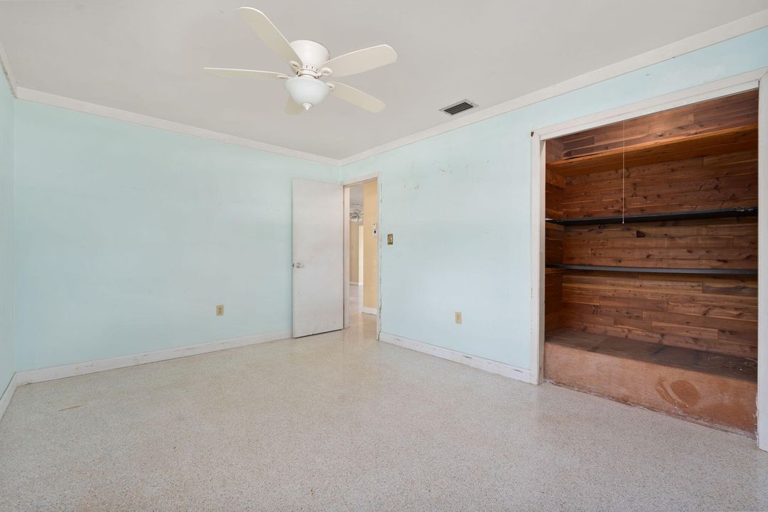 На продажу: $275,000 (3 спален, 2 ванн, 1593 Квадратных фут)