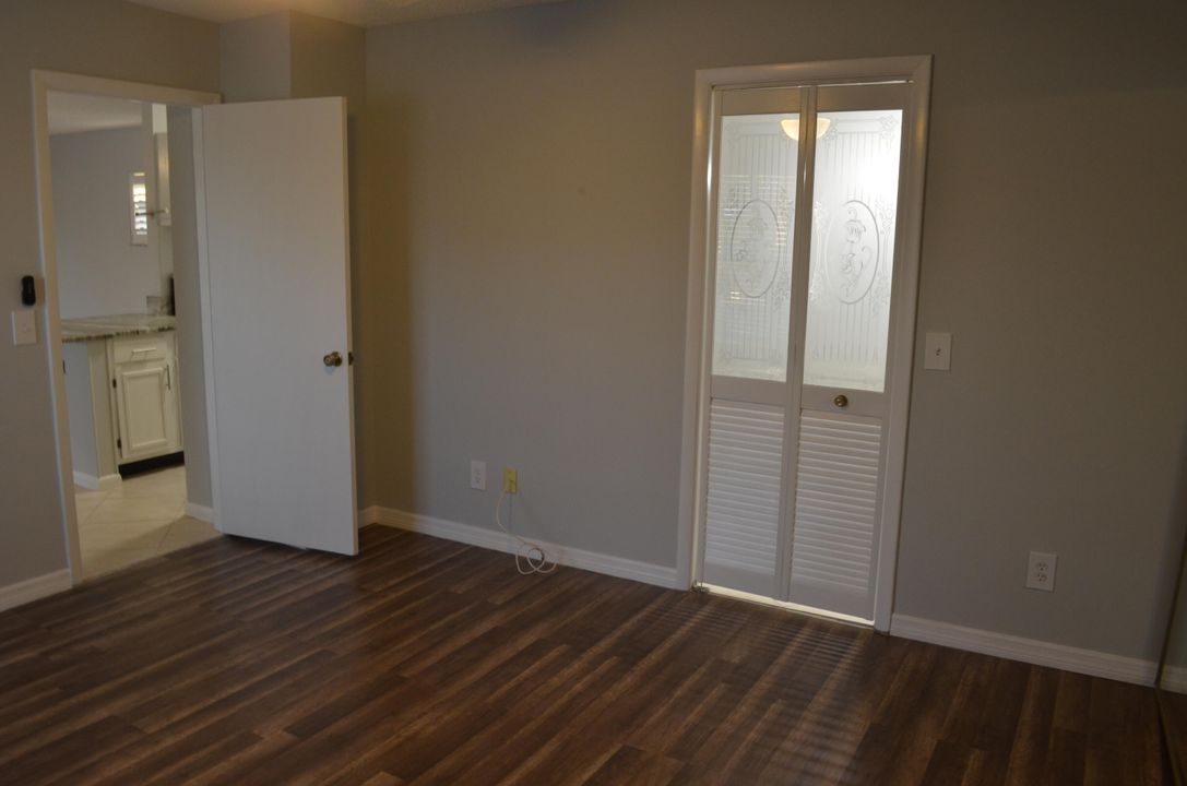 En Venta: $230,000 (2 camas, 2 baños, 980 Pies cuadrados)