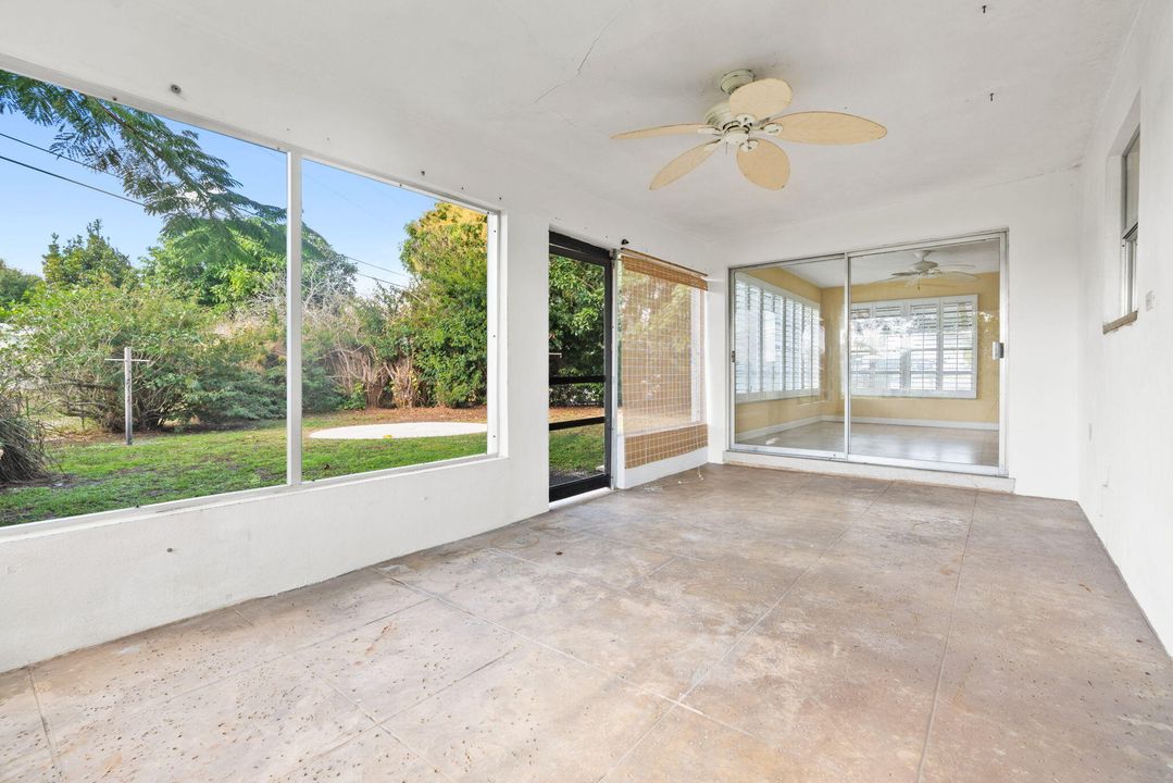 На продажу: $275,000 (3 спален, 2 ванн, 1593 Квадратных фут)