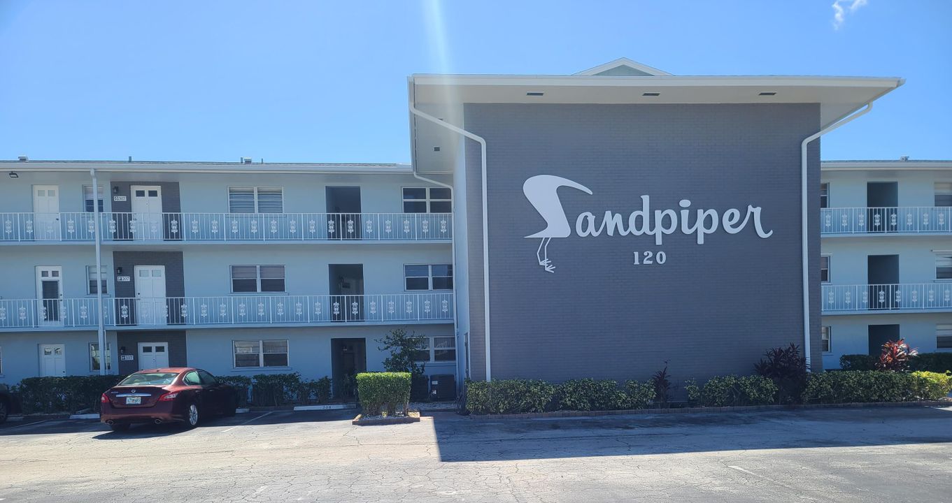 待售: $250,000 (1 贝兹, 1 浴室, 723 平方英尺)