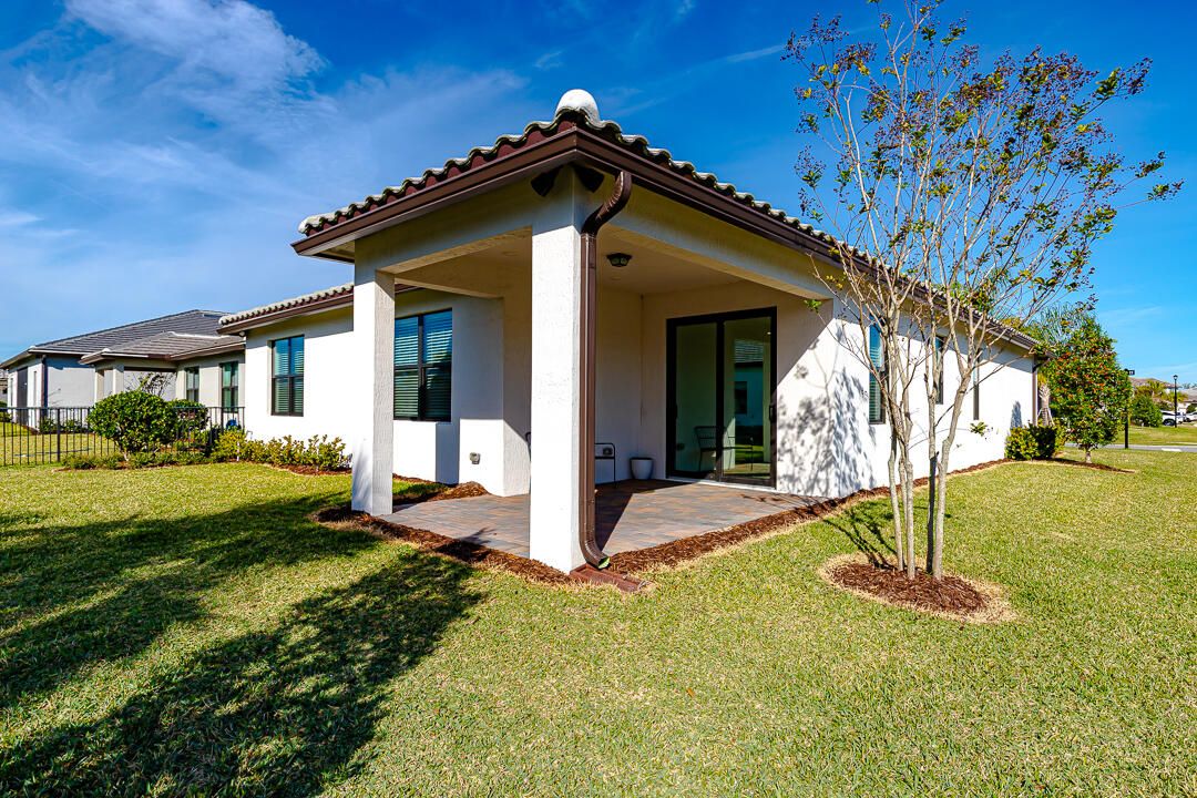 出租: $3,400 (4 贝兹, 2 浴室, 1849 平方英尺)