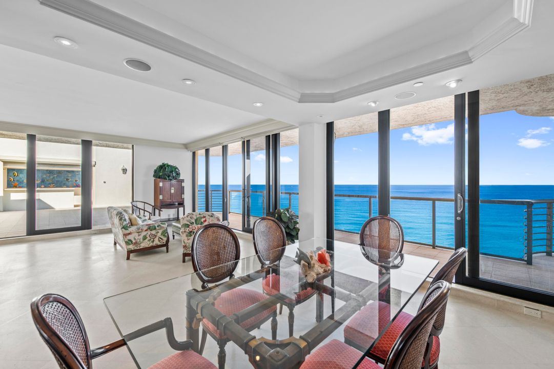 For Sale: $5,500,000 (3 beds, 3 baths, 2943 Square Feet)