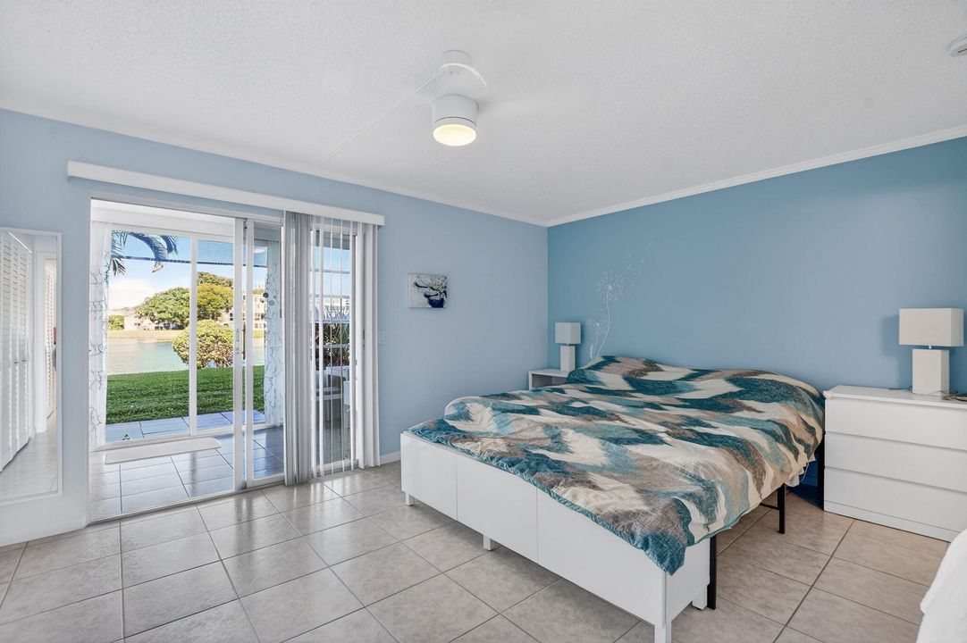 待售: $139,900 (1 贝兹, 1 浴室, 715 平方英尺)