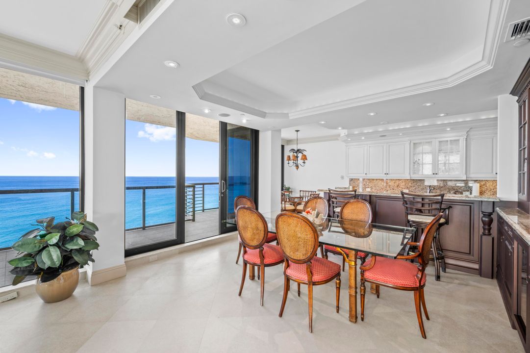 For Sale: $5,500,000 (3 beds, 3 baths, 2943 Square Feet)