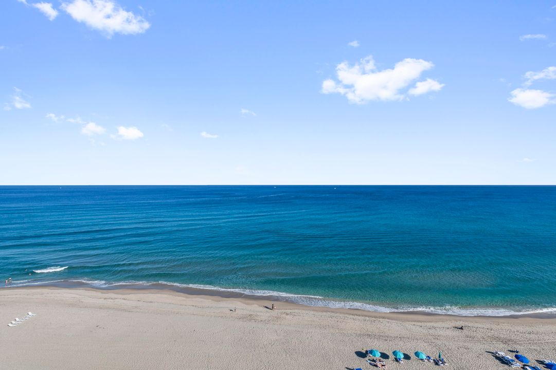 For Sale: $5,500,000 (3 beds, 3 baths, 2943 Square Feet)