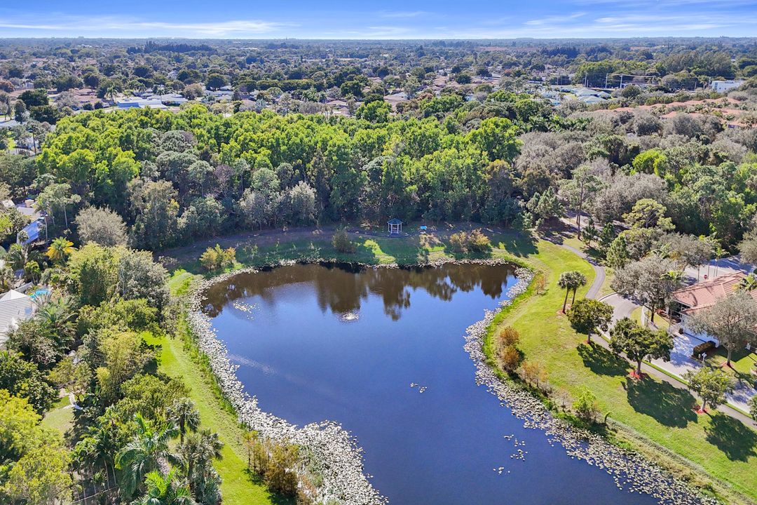 En Venta: $450,000 (3 camas, 2 baños, 1796 Pies cuadrados)