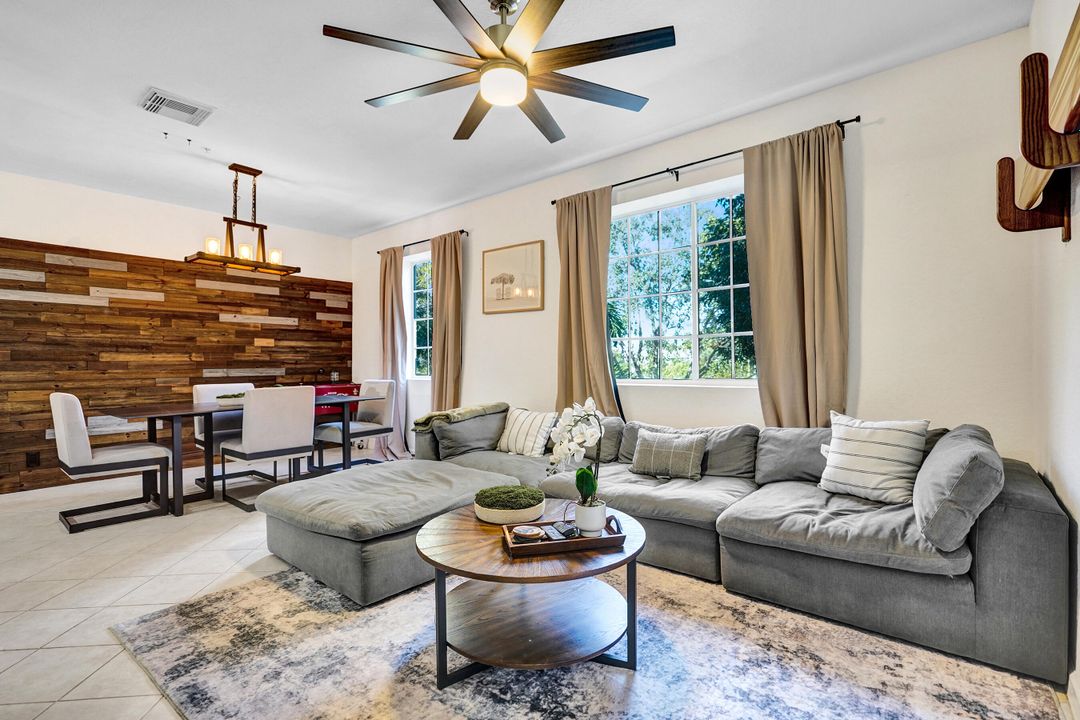 En Venta: $450,000 (3 camas, 2 baños, 1796 Pies cuadrados)