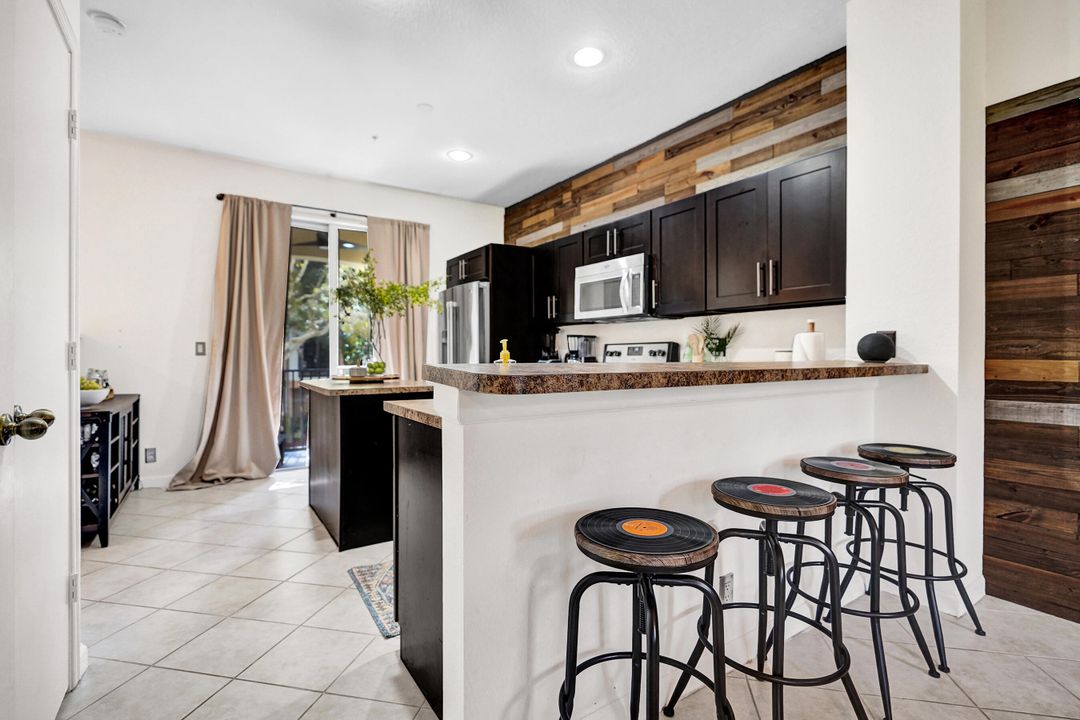 En Venta: $450,000 (3 camas, 2 baños, 1796 Pies cuadrados)